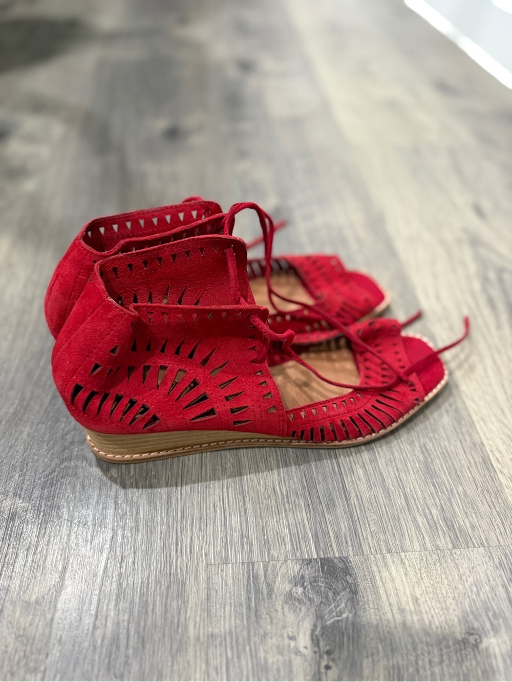 Jeffrey Campbell Rodillo Low Wedge Red Laser-Cut Lace-Up Sandals - Picture 4 of 11